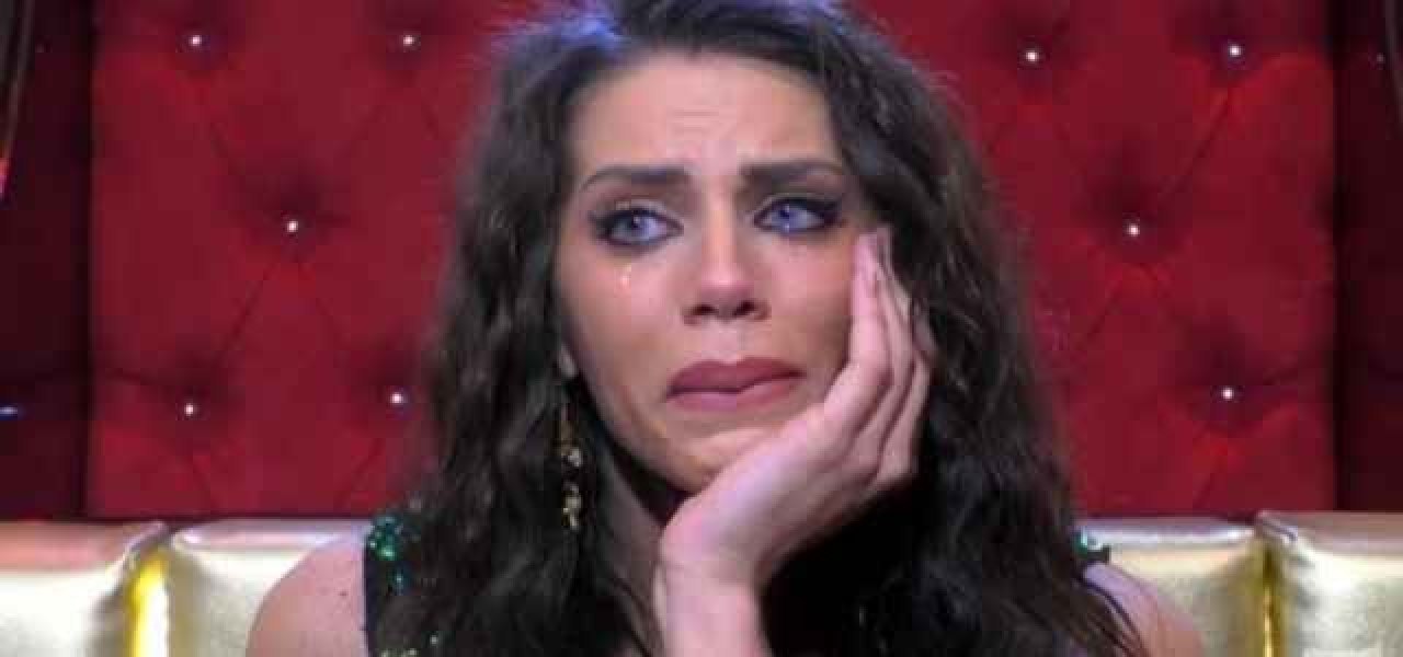 GFVIP, Antonella riceve critiche e porte chiuse