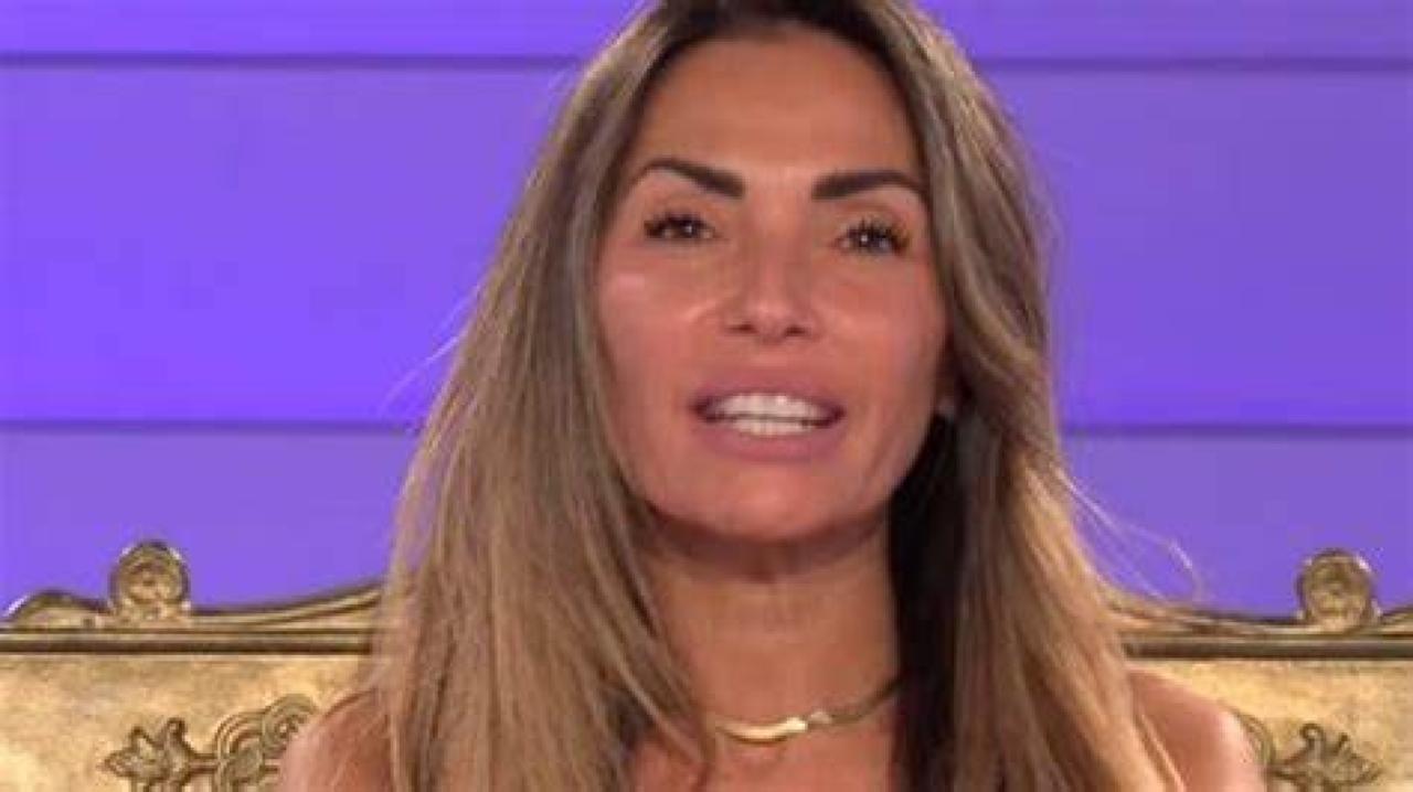 Ida Platano di Uomini e Donne insultata sui social: la sua risposta