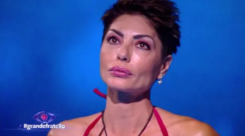 Grande Fratello: Ilaria Galassi racconta dell'aneurisma